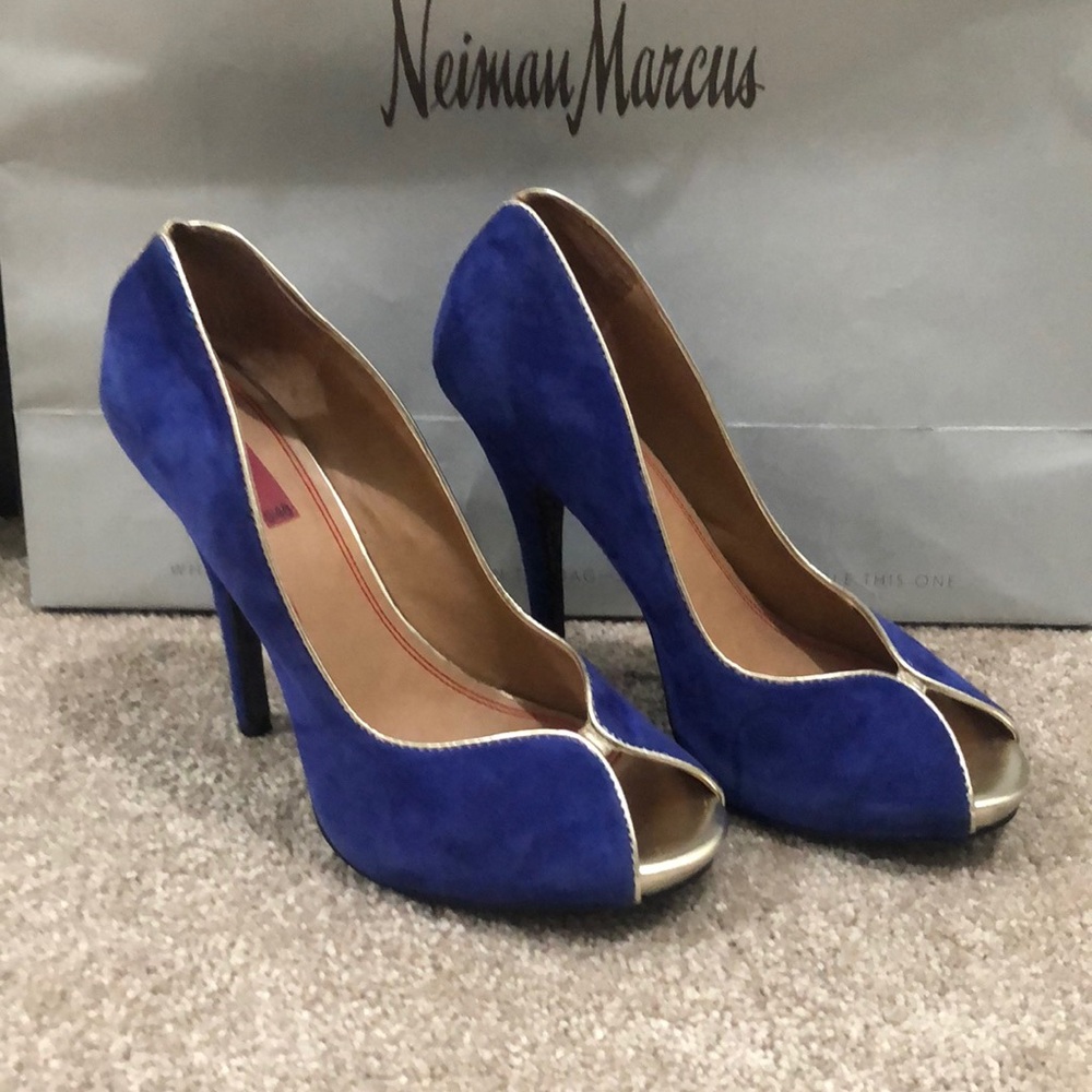 Saks Fifth 5/48 gorgeous high heels
